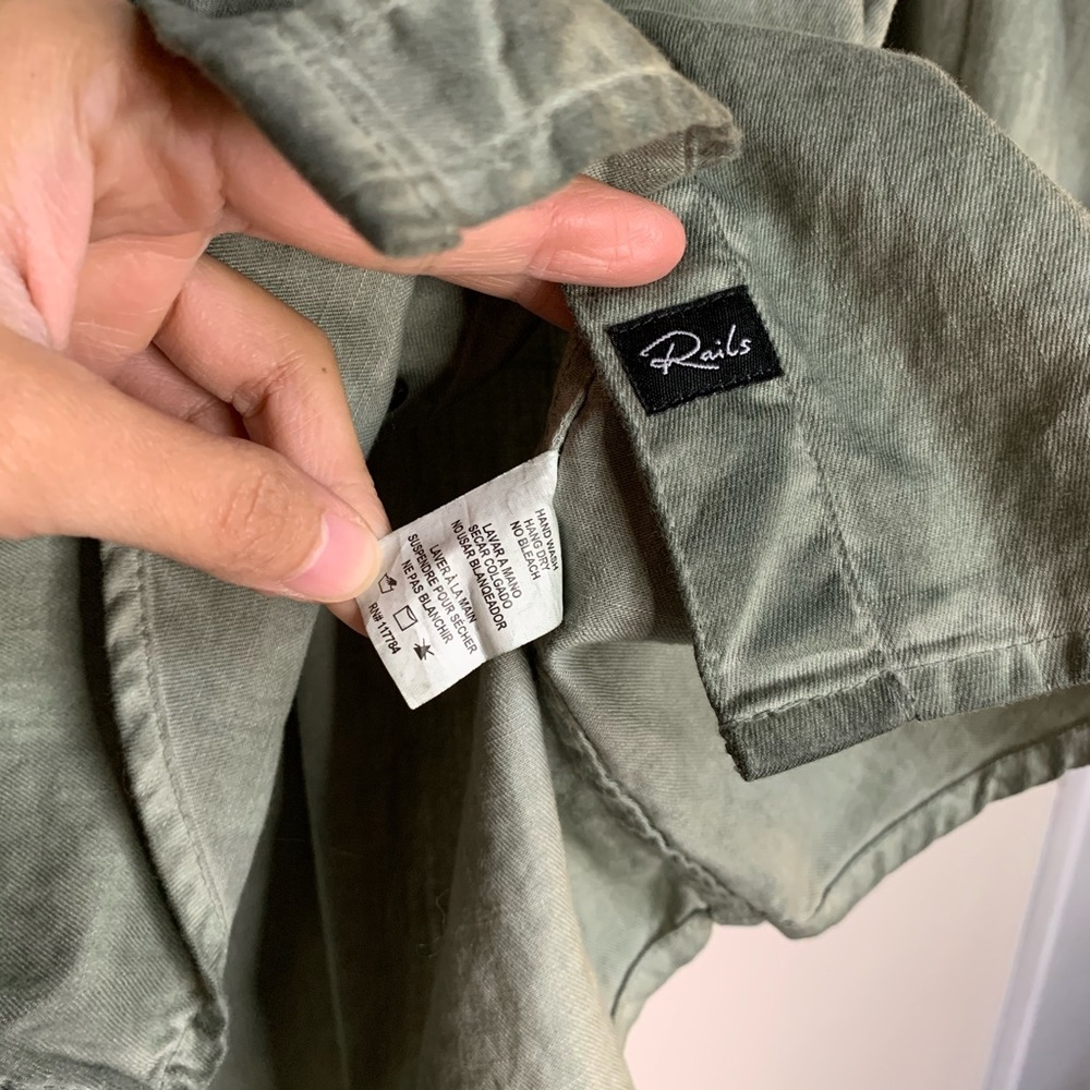 Rails Army Green Acid Wash Button Down Size S - image 5